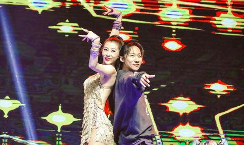 正能量的舞蹈视频,跟随舞蹈视频感受活力四溢的节奏与热情